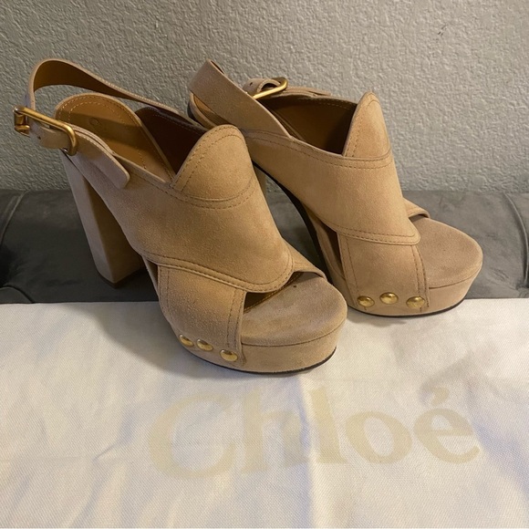 Like New CHLOE MISCHA Crisscross Suede Slingback 100mm
Sandals Size 36.5 - Picture 11 of 11